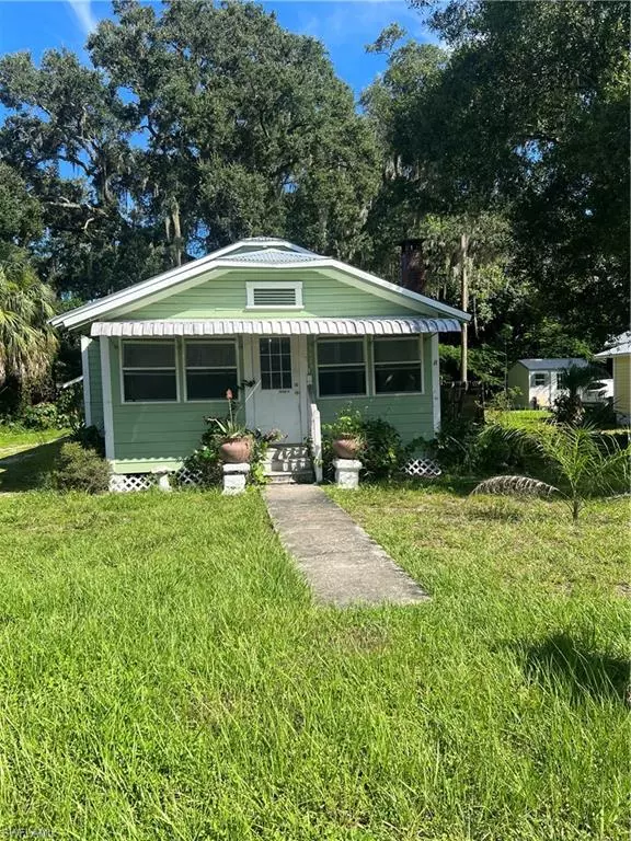 3475 Edgewood AVE, Fort Myers, FL 33916