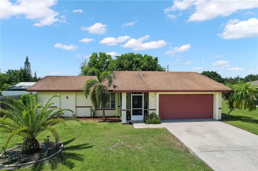 727 SW 5th ST, Cape Coral, FL 33991