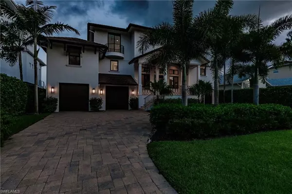 Naples, FL 34108,434 Trade Winds AVE