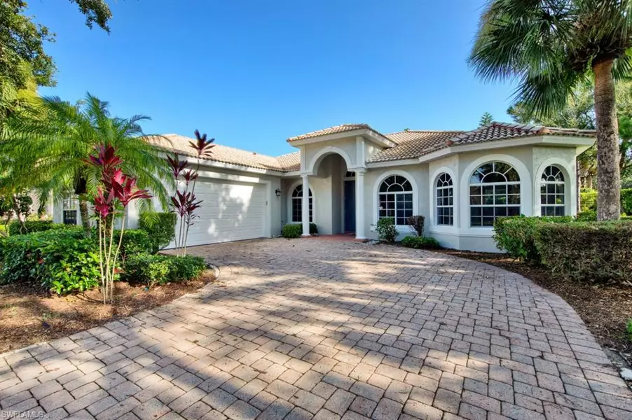 3906 Recreation LN, Naples, FL 34116