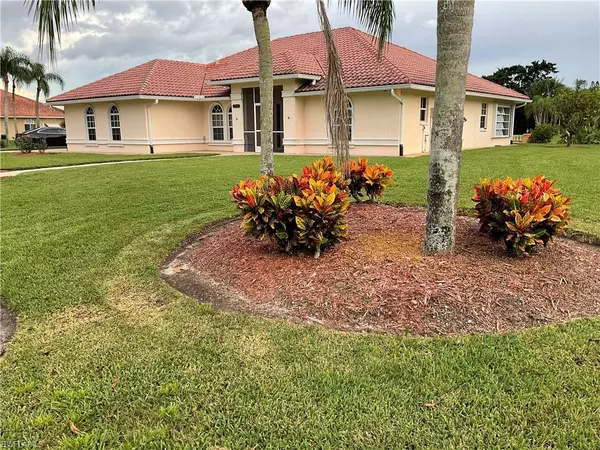 Bonita Springs, FL 34135,12305 Casals LN