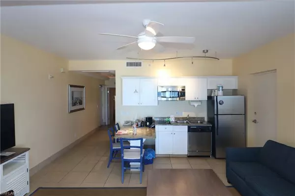 Fort Myers Beach, FL 33931,190 Estero BLVD #303