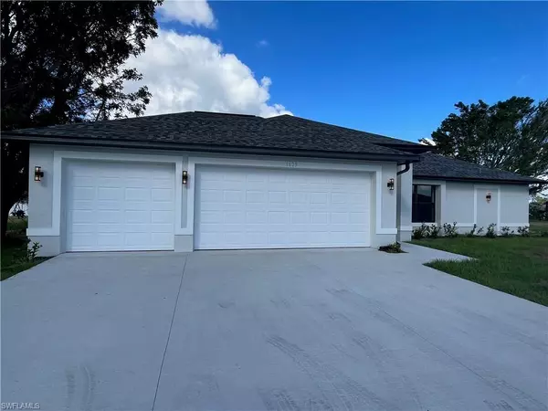 Cape Coral, FL 33990,1623 SE 2nd ST