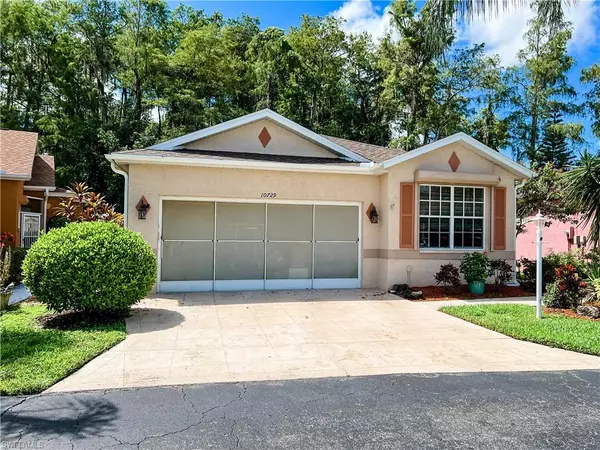 Estero, FL 33928,10729 Maui CIR