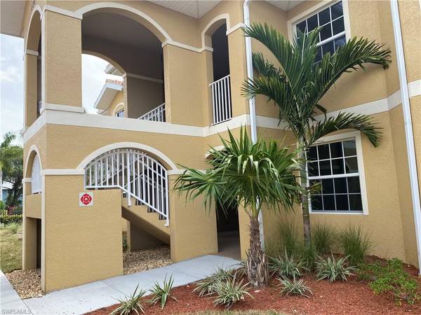 1149 Winding Pines CIR #102, Cape Coral, FL 33909