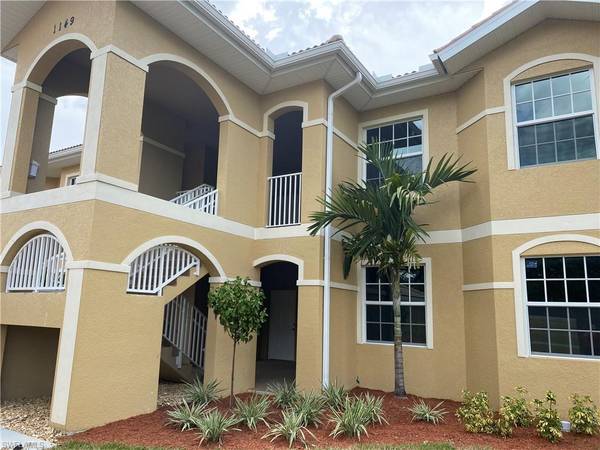 1149 Winding Pines CIR #108, Cape Coral, FL 33909