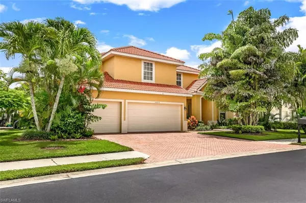 5005 Old Pond DR, Naples, FL 34104