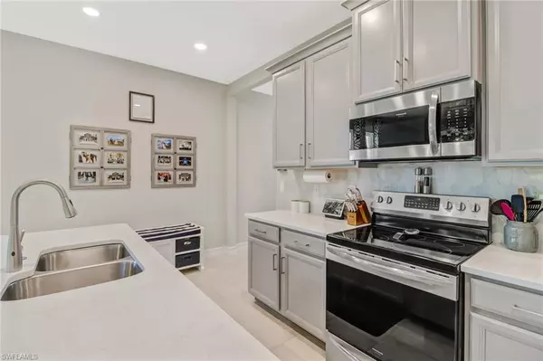 Bonita Springs, FL 34135,28447 Captiva Shell LOOP