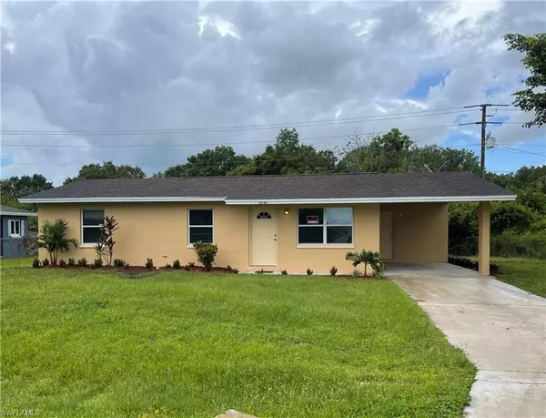 1676 Heiman AVE, Fort Myers, FL 33905