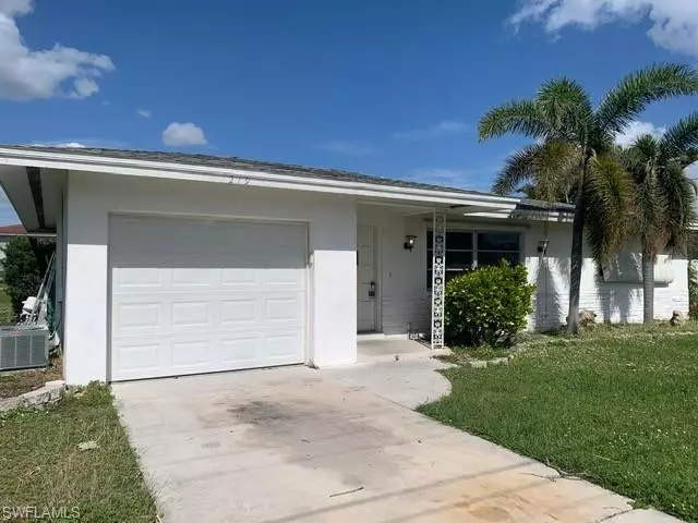 Cape Coral, FL 33904,219 Santa Monica CT