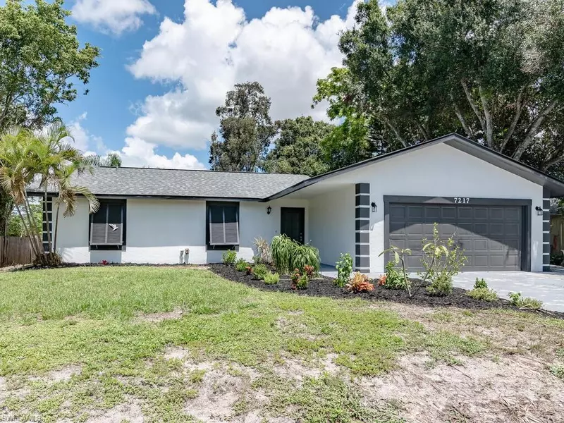 7217 Lobelia RD, Fort Myers, FL 33967