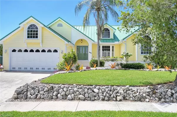 830 Banyan CT, Marco Island, FL 34145