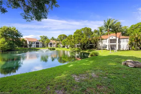 2154 Arbour Walk CIR #2512, Naples, FL 34109