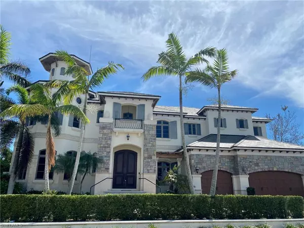1279 Martinique CT, Marco Island, FL 34145