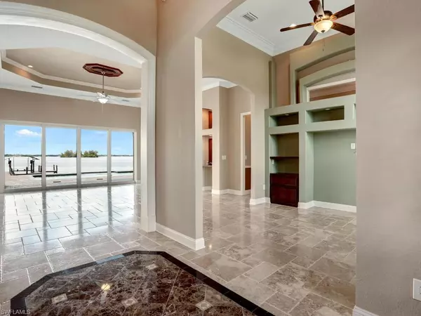 North Fort Myers, FL 33917,2069 Club House RD