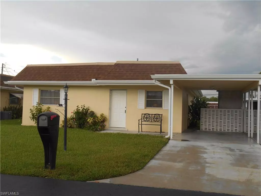 Lehigh Acres, FL 33936,2211 Gardenia WAY