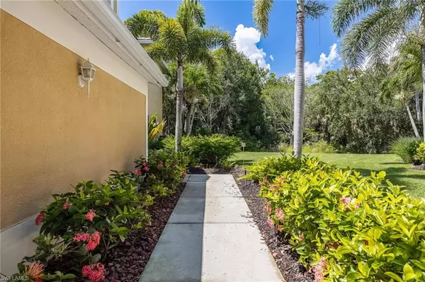 North Fort Myers, FL 33903,13051 Sandy Key BND #504