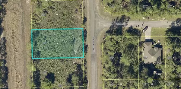1861 Lindenwood DR, Lehigh Acres, FL 33972