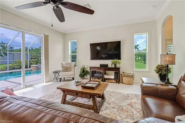 Naples, FL 34116,6021 Cedar Tree LN