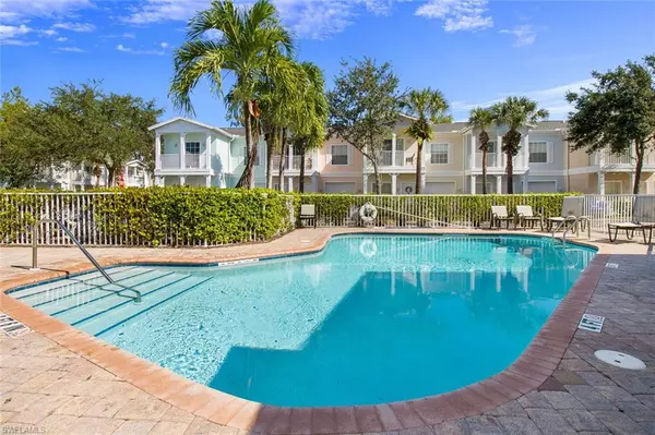 Naples, FL 34109,3250 Cypress Glen WAY #412