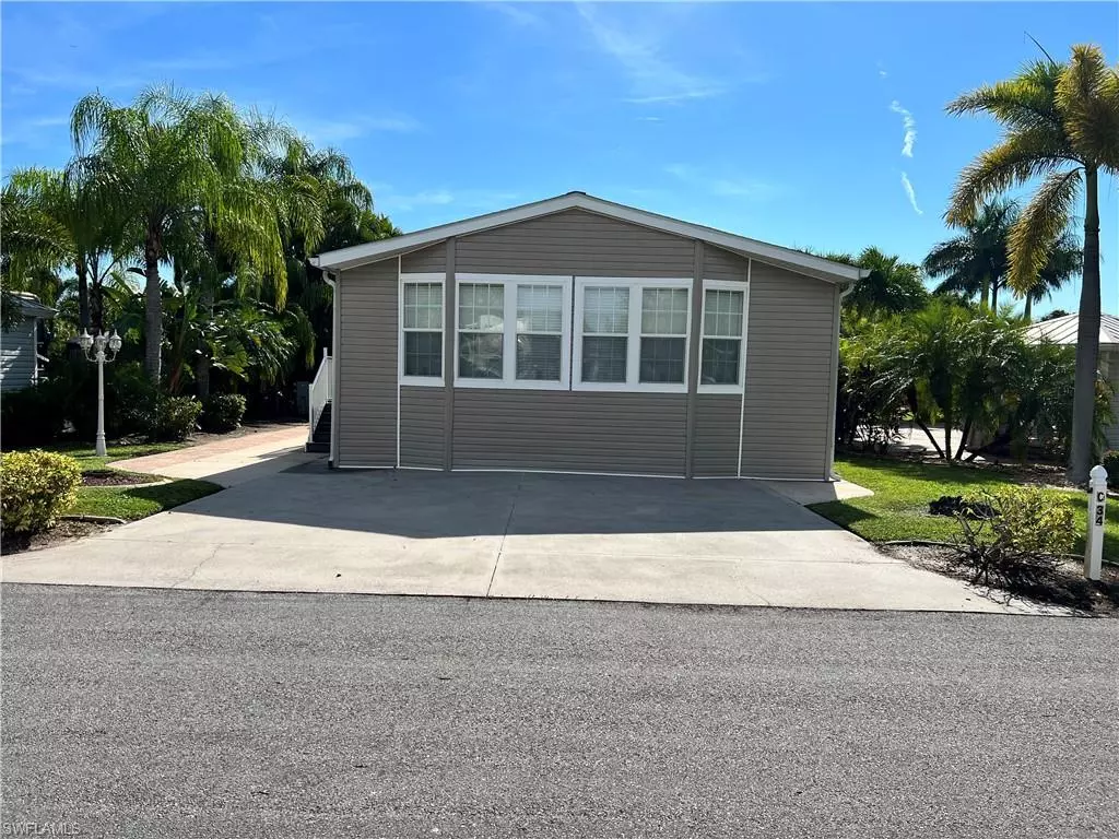 Fort Myers, FL 33905,5807 Burrwood CT