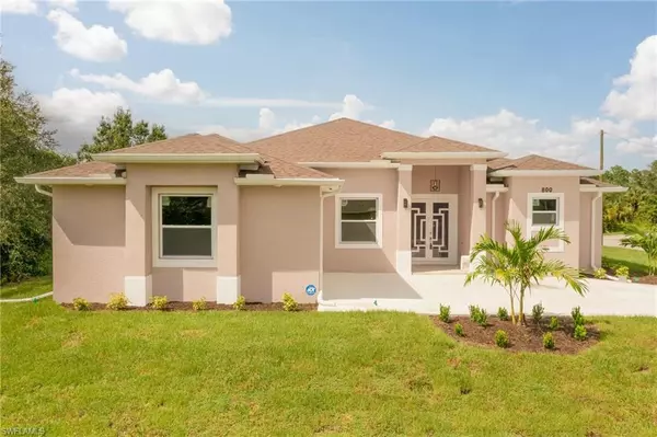 800 W 6th ST, Lehigh Acres, FL 33972