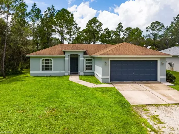 2835 Desoto BLVD S, Naples, FL 34117