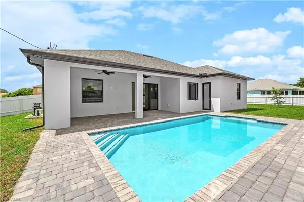 203 NW 3rd AVE, Cape Coral, FL 33993