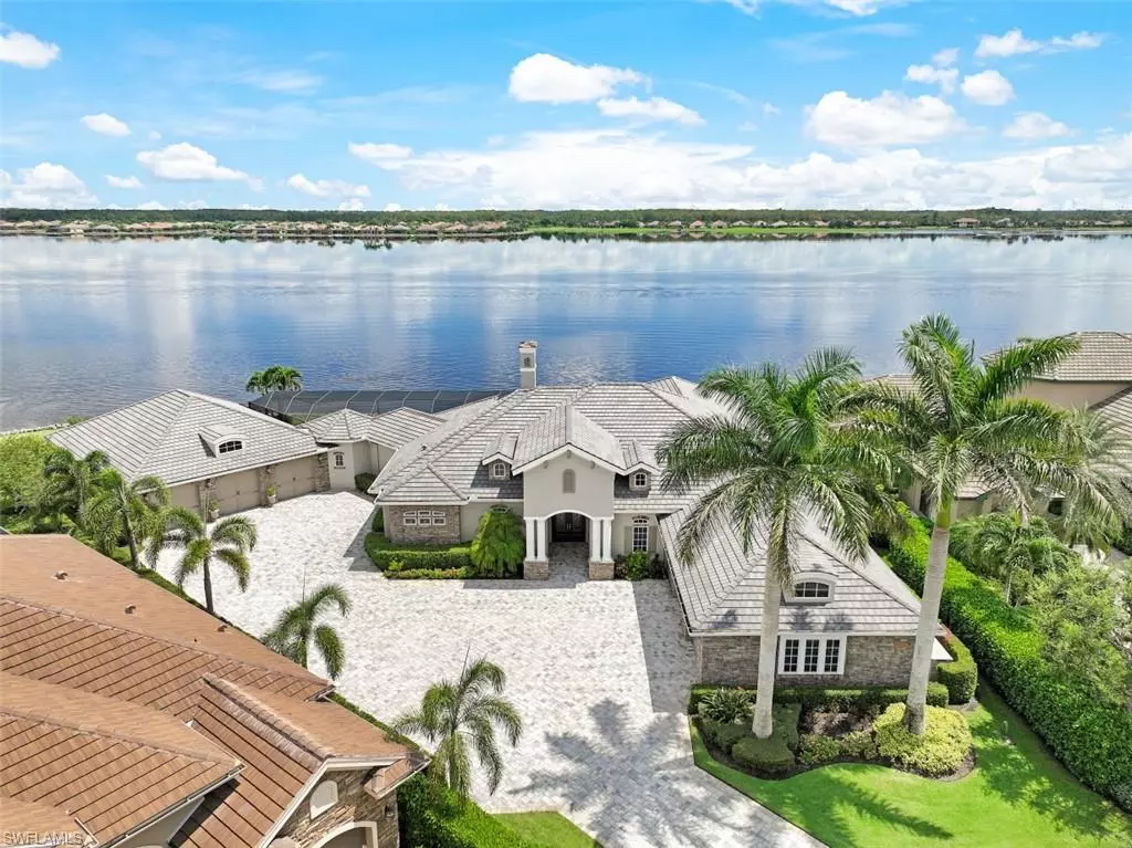 Naples, FL 34120,9337 Granite CT