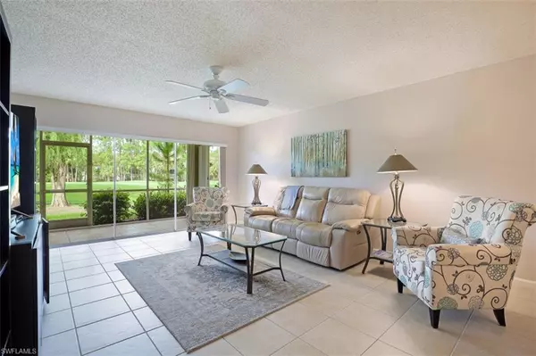 3695 Amberly CIR #E106, Naples, FL 34112