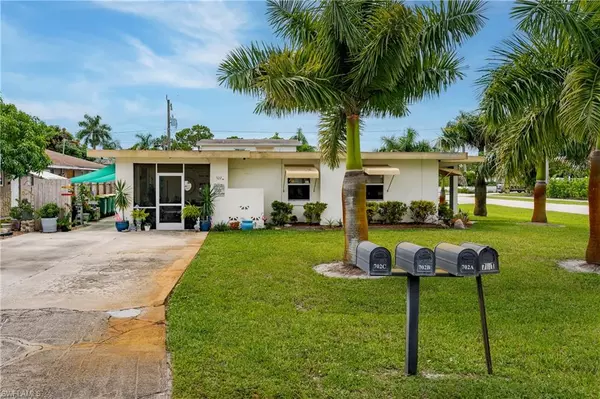 Naples, FL 34108,702 105th AVE N