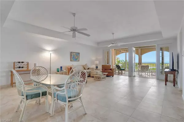 Marco Island, FL 34145,3000 Royal Marco WAY #414