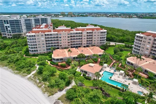 Marco Island, FL 34145,3000 Royal Marco WAY #414