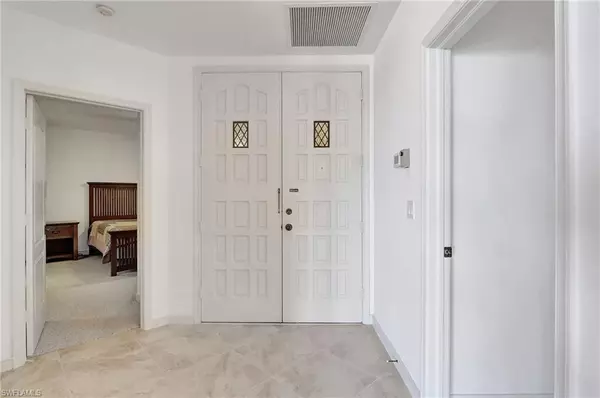 Marco Island, FL 34145,3000 Royal Marco WAY #414