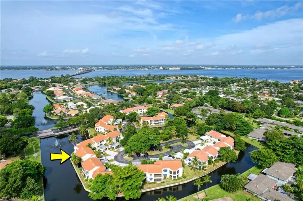 Fort Myers, FL 33919,9613 Halyards CT #21