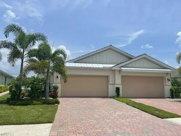 Naples, FL 34114,14627 Edgewater CIR