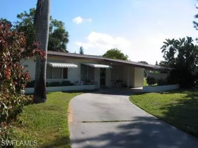 116 Lake AVE, Lehigh Acres, FL 33936