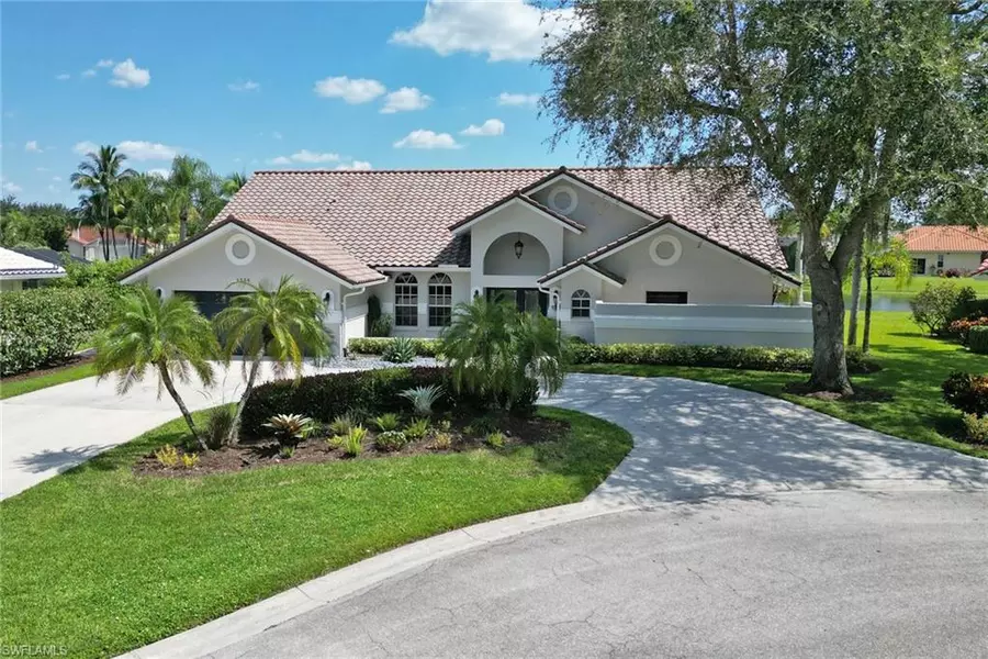 4566 Shearwater LN, Naples, FL 34119