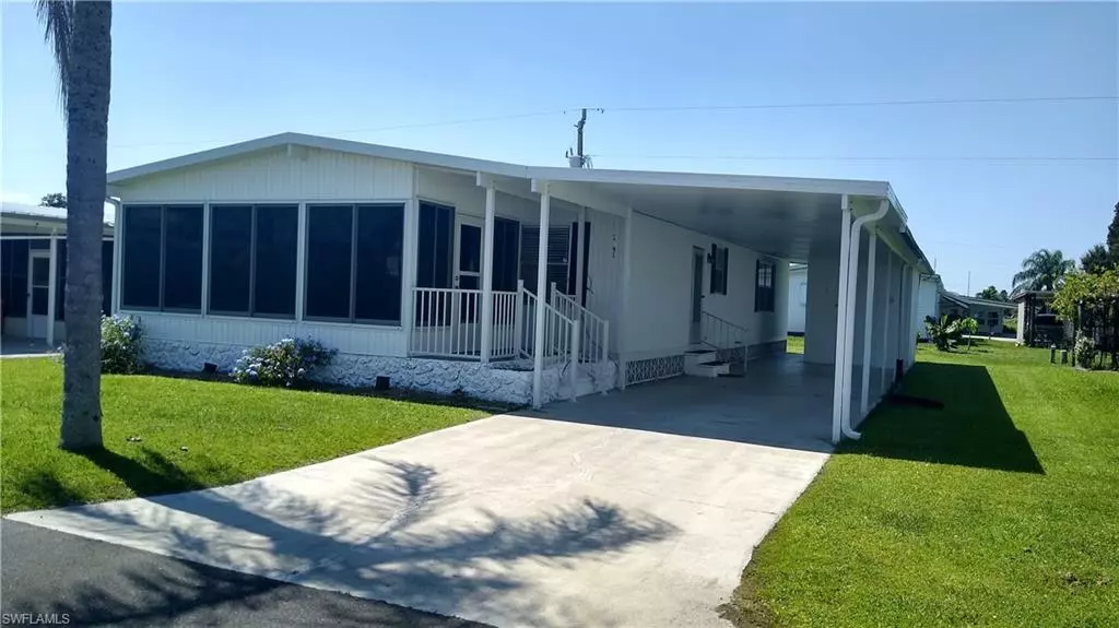 2791 Deerfield DR, North Fort Myers, FL 33917