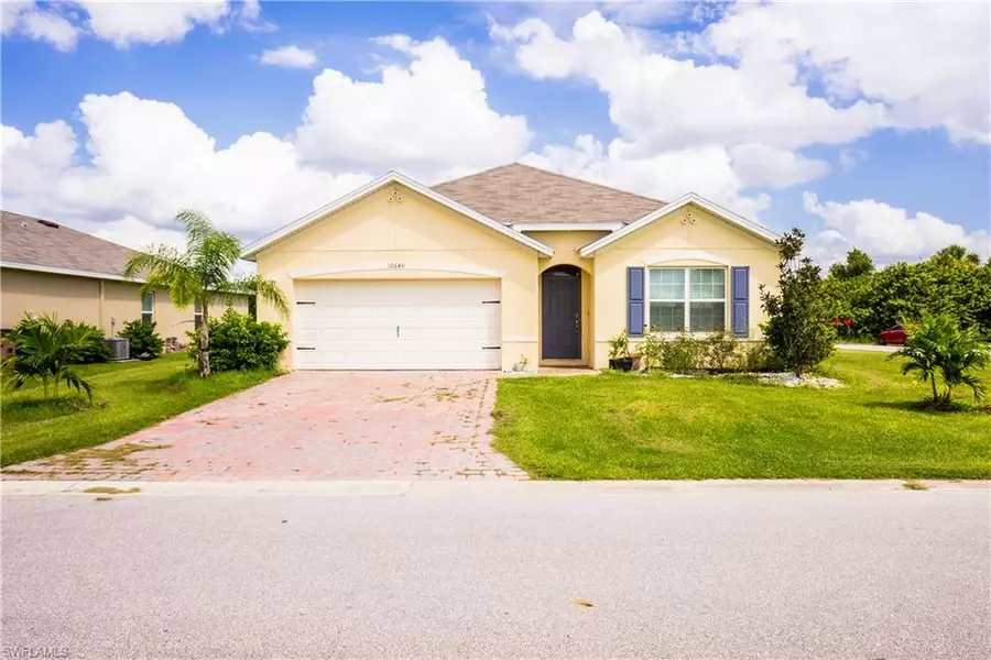 10640 Crossback LN, Lehigh Acres, FL 33936