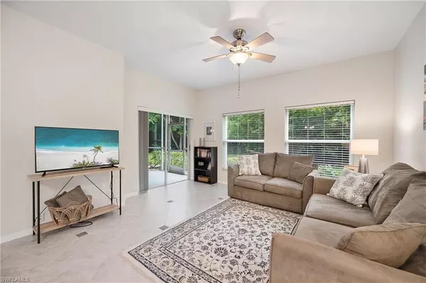 Bonita Springs, FL 34134,3900 Leeward Passage CT #104