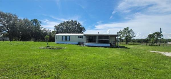 1099 Charolais RD, Labelle, FL 33935