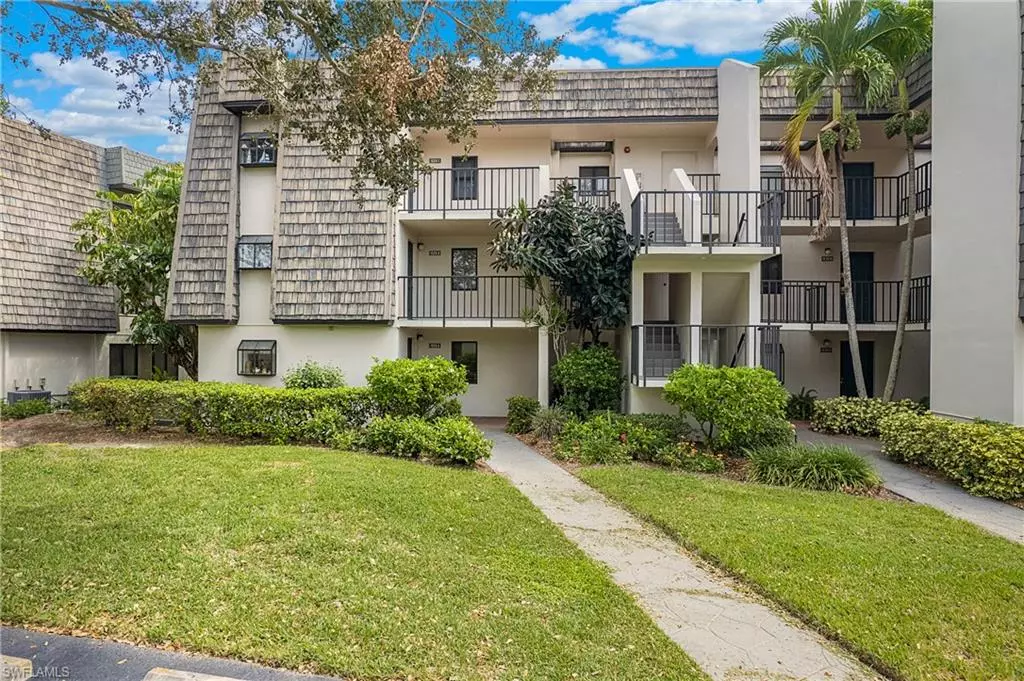 Naples, FL 34105,1526 Oyster Catcher PT #1526