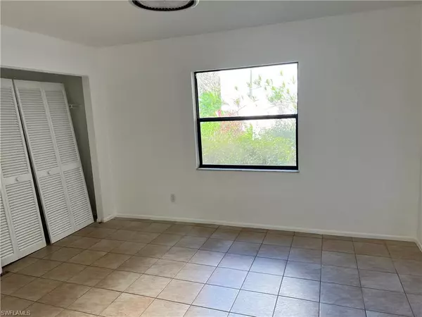 Fort Myers, FL 33912,13252 White Marsh LN #3204