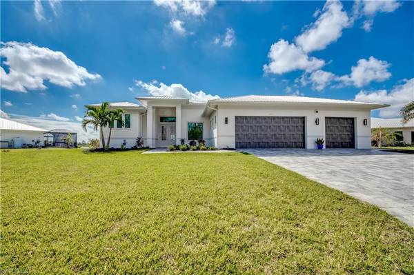 2437 Lake Kismet TER, Cape Coral, FL 33993