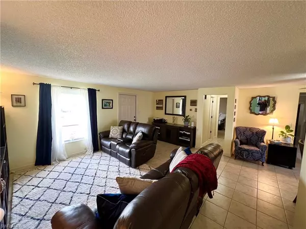 Port Charlotte, FL 33980,3485 Beacon DR