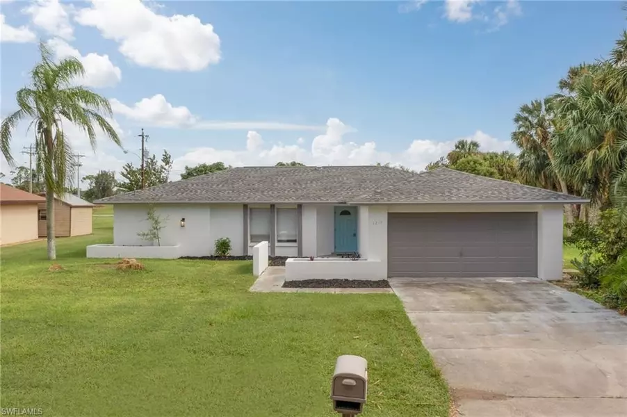 1214 Baldwin PL, Lehigh Acres, FL 33936