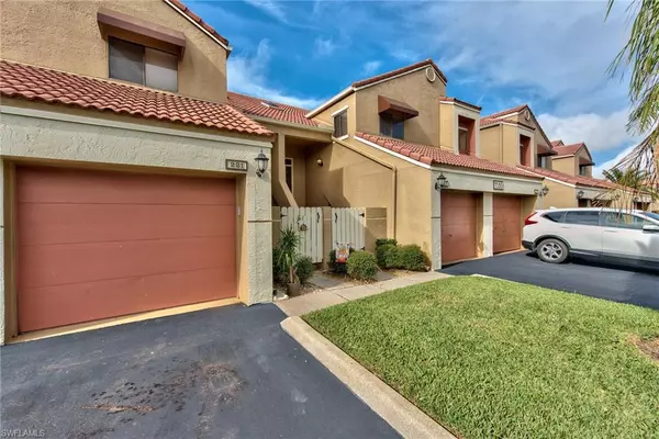 Fort Myers, FL 33912,7150 Golden Eagle CT #222