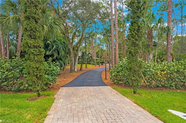 Naples, FL 34119,5098 Mahogany Ridge DR