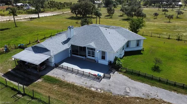 22197 N River RD, Alva, FL 33920